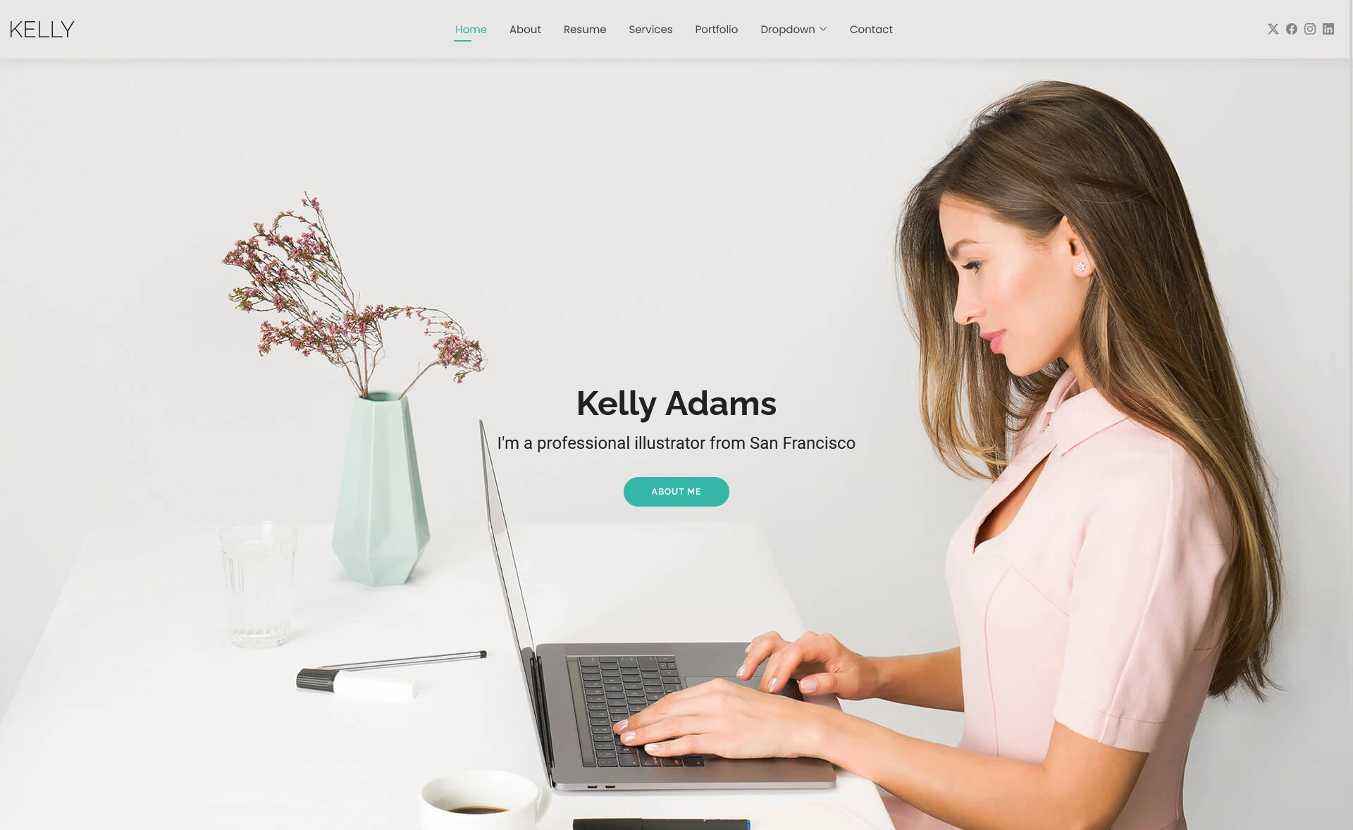 Kelly - Free Responsive Bootstrap 5 Portfolio Website Template